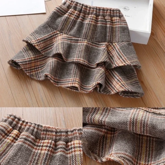 Tan plaid skirt deals